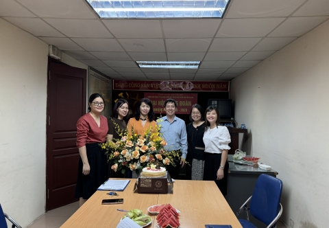 Công ty tổ chức kỷ niệm ngày phụ nữ Việt Nam 20/10 và tổ chức sinh nhật cho các thành viên có sinh nhật trong tháng 10